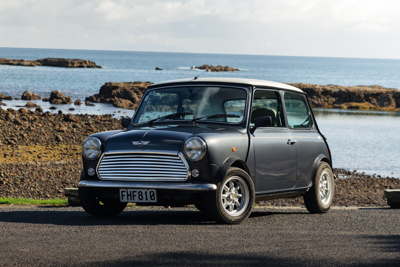 1997 Rover Mini Cooper S VIN SAXXNWAZEWD143934 | Hagerty Valuation